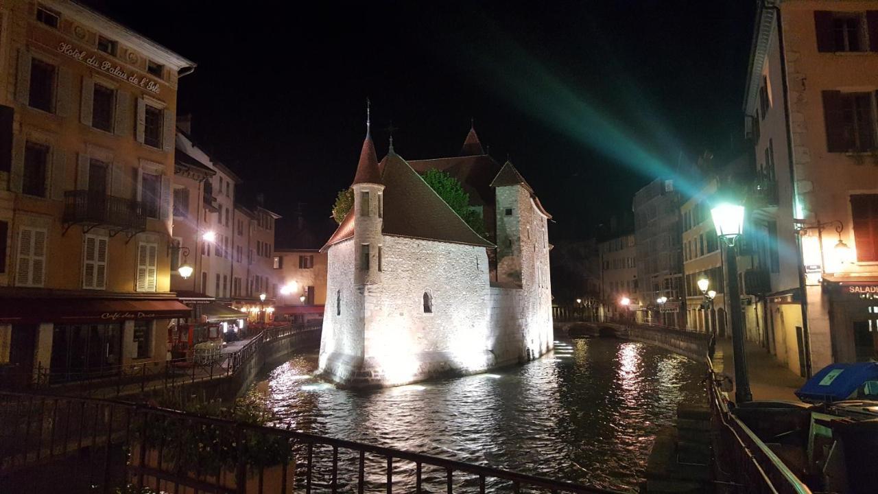 Appartement Au Calme Avec Terrasse Verdoyante Entre Annecy Et Geneve Villy-le-Pelloux Bagian luar foto