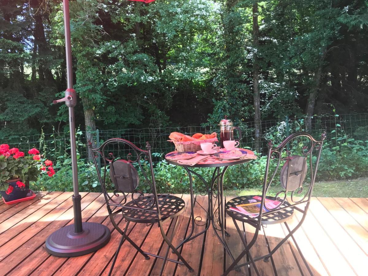 Appartement Au Calme Avec Terrasse Verdoyante Entre Annecy Et Geneve Villy-le-Pelloux Bagian luar foto