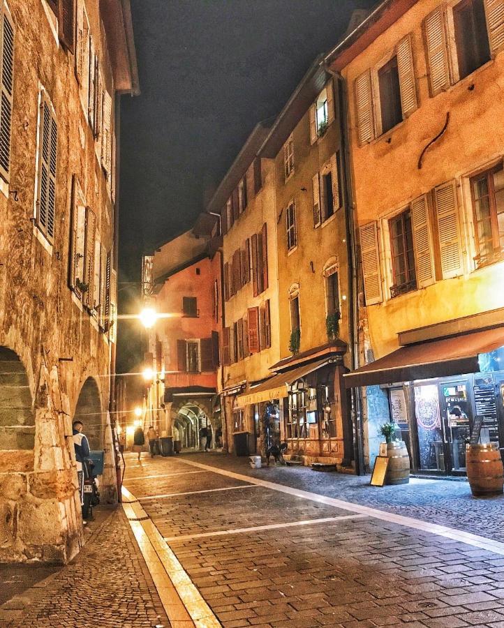 Appartement Au Calme Avec Terrasse Verdoyante Entre Annecy Et Geneve Villy-le-Pelloux Bagian luar foto