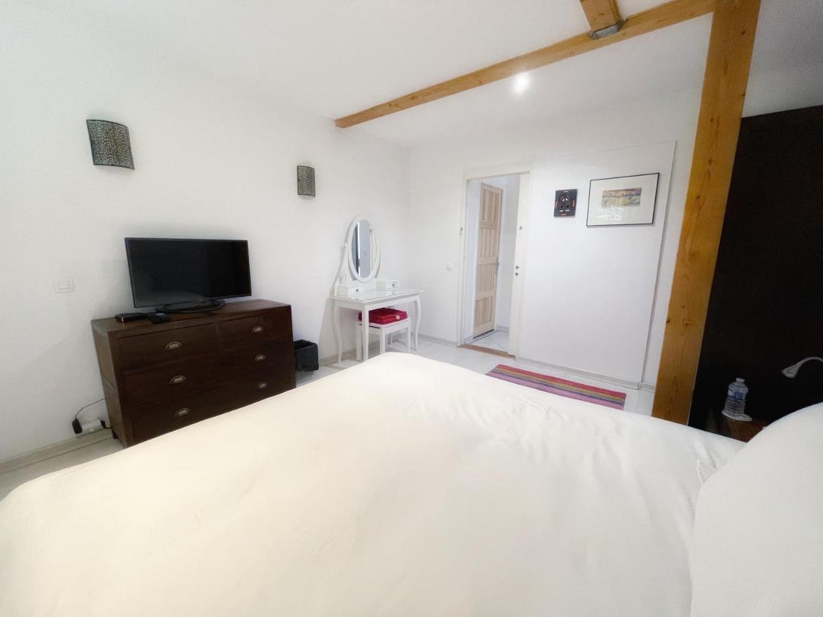 Appartement Au Calme Avec Terrasse Verdoyante Entre Annecy Et Geneve Villy-le-Pelloux Bagian luar foto